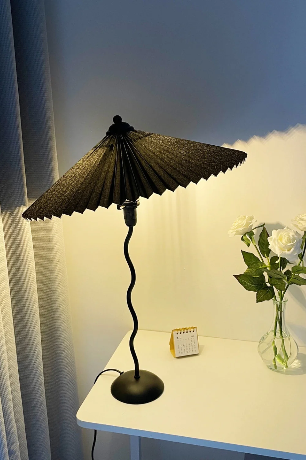 Squiggle Floor Lamp - Image 38
