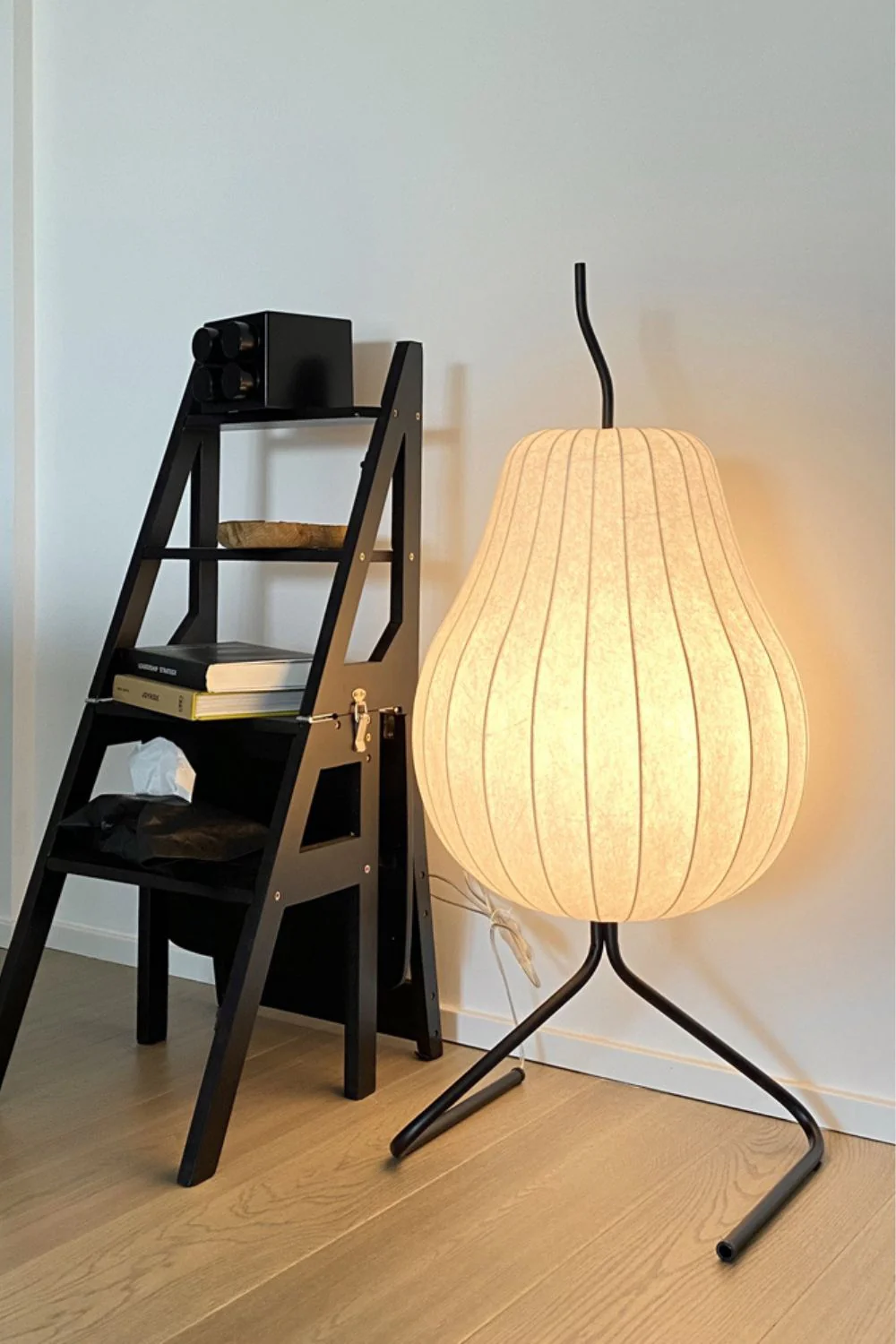 Sydney Floor Lamp - Image 17