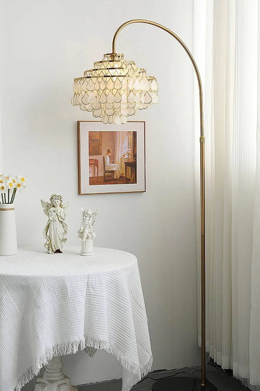 Teardrops Capiz Arc Floor Lamp - Image 18