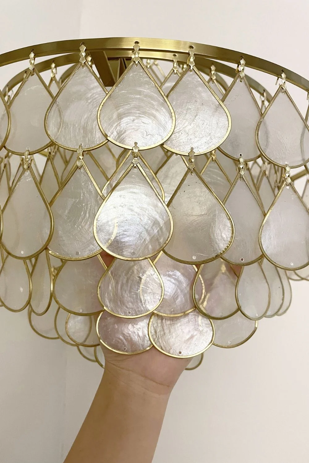 Teardrops Capiz Floor Lamp - Image 15