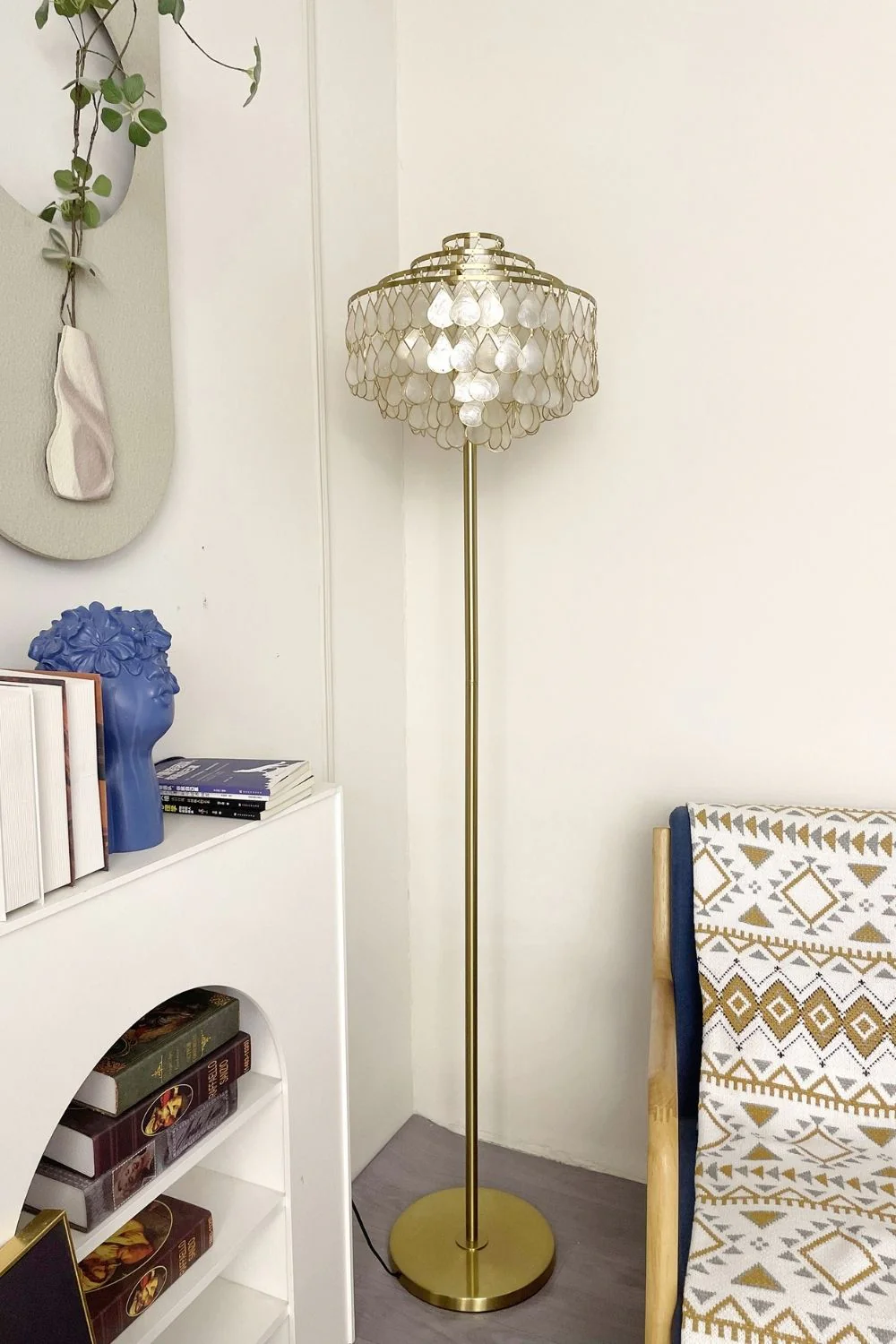 Teardrops Capiz Floor Lamp - Image 5