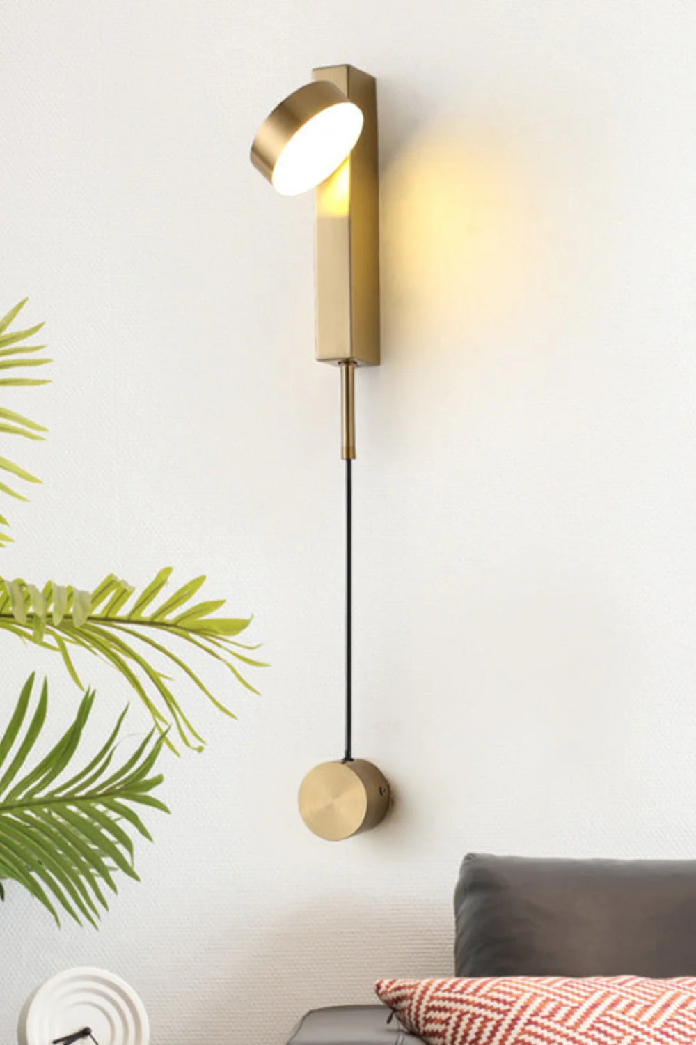Tournant Wall Light - Image 23