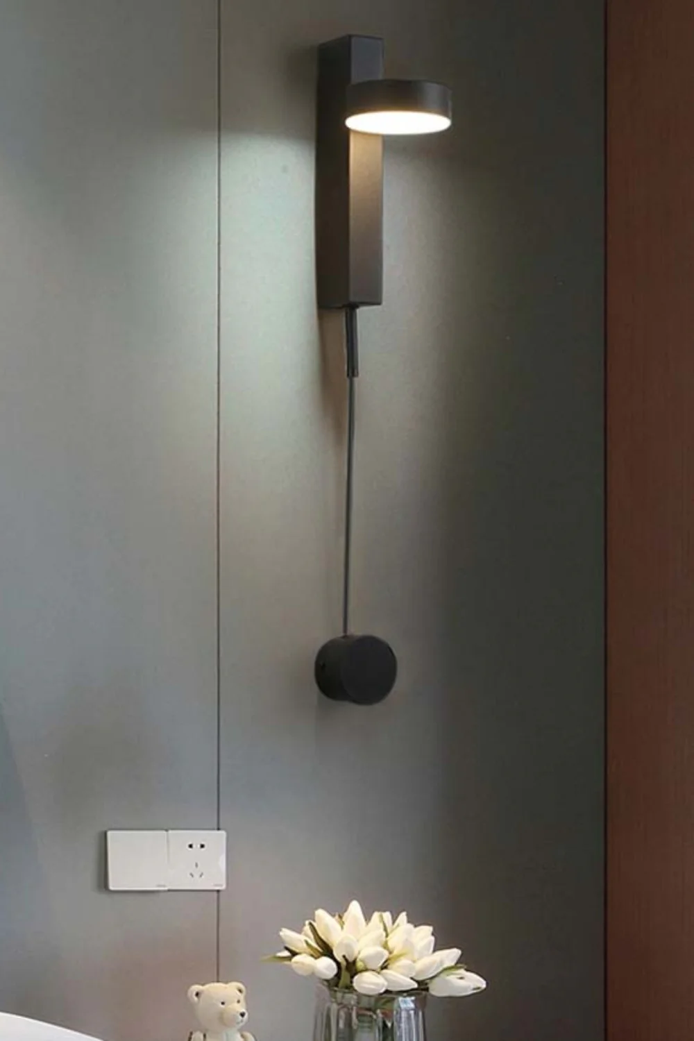 Tournant Wall Light - Image 8