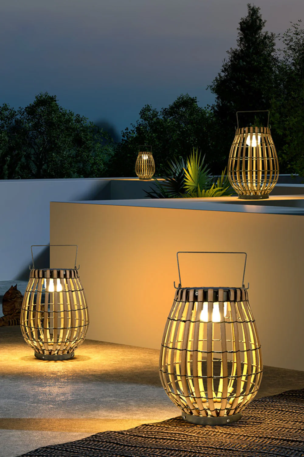 Tropic Braid Lantern Outdoor Lamp - Image 9