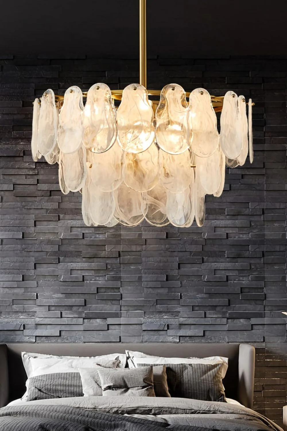 Valentino chandelier - Image 4