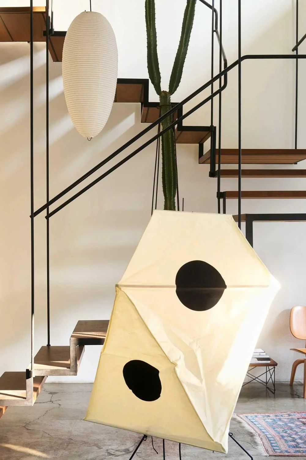Washi Paper E Ceiling Lamp - Image 10