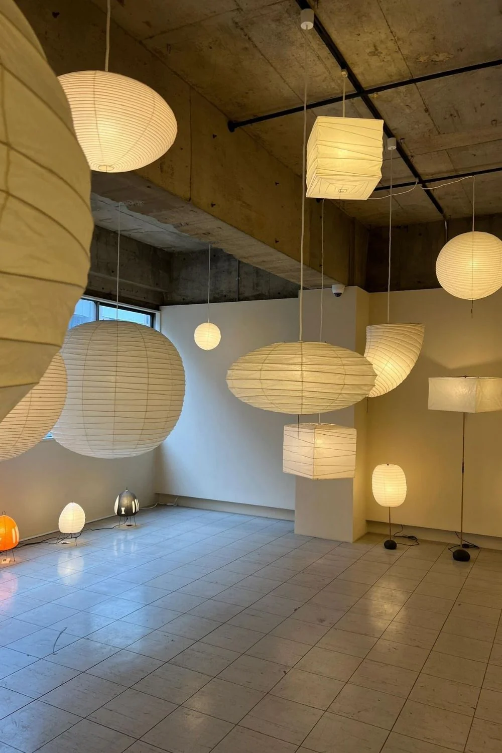 Washi Paper EN Series Pendant Light - Image 21