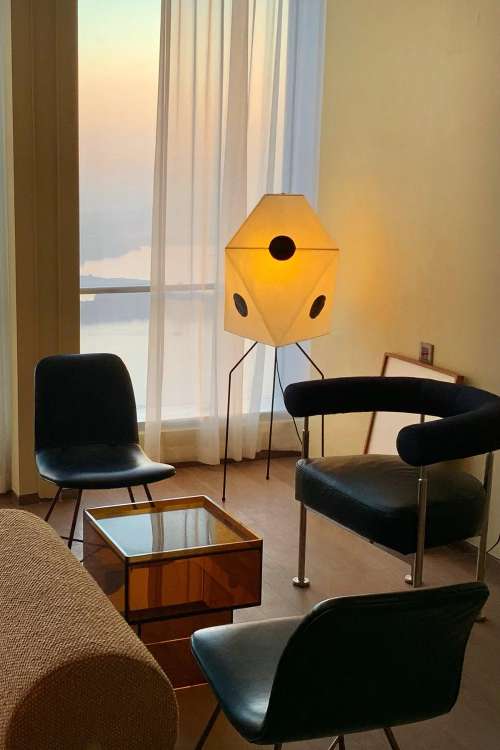 Washi Paper UF3-Q Floor Lamp - Image 10