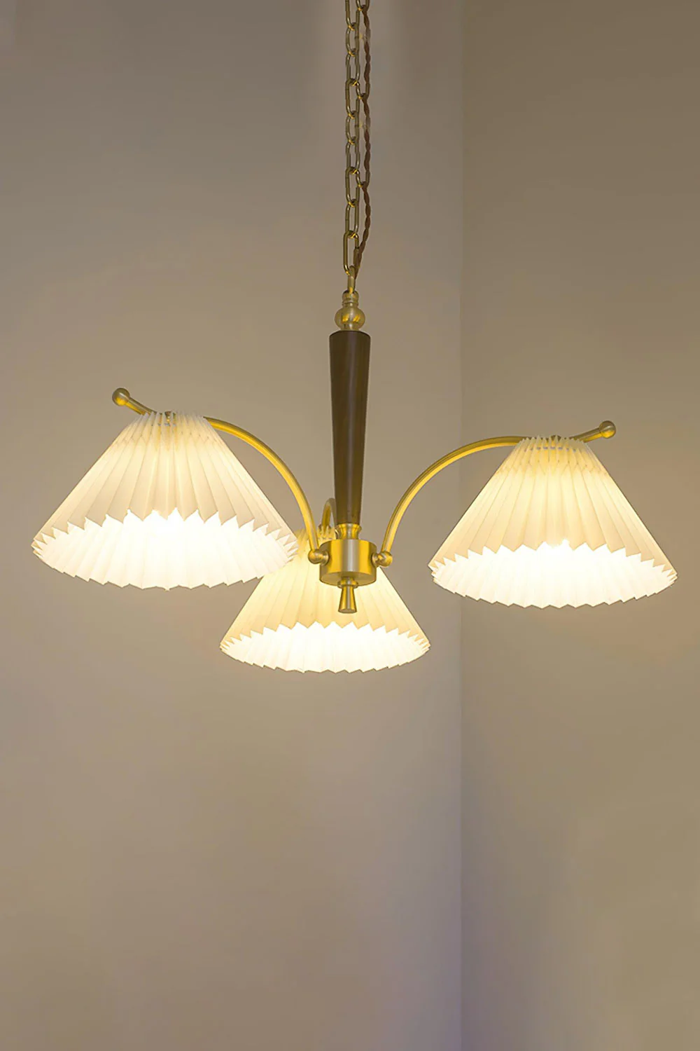 Wrinkled Chandelier - Image 9