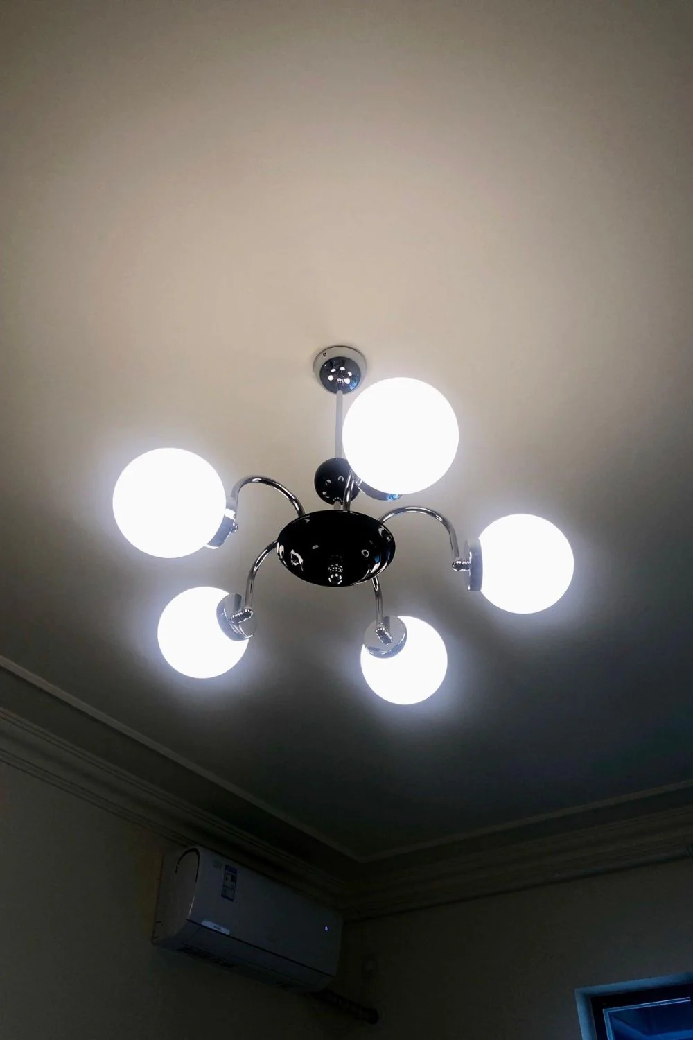 Yisu Glass Chandelier - Image 43
